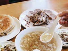 -李连贵熏肉大饼(沈阳站店)