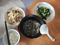 -悦芽照护月嫂+育儿嫂(杭州店)