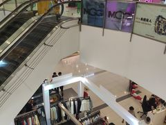 -新田360广场(上海华侨城店)