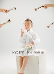 -小鬼当佳儿童摄影(河北保定店)