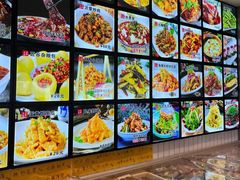 -五谷丰登农家院·地道胶东菜·海鲜烧烤(威海店)