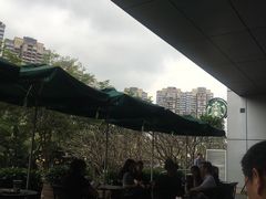 -星巴克臻选(深圳龙华红山天虹店)