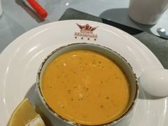 -丝路天山酒店(国际大巴扎店)
