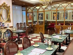 -秘密旅行Bonjour(黑金冠 江南西店)