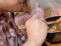 -两勺子一碗口水鸡拌面