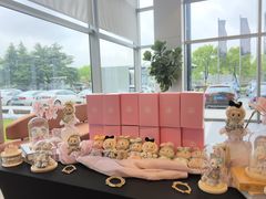 -奔驰上海利星(七宝店)