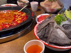 -牛市坎火锅(建设路店)