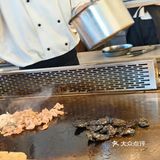 烟火中的激情与温情