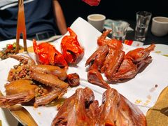 脆皮乳鸽-鸽子侯·家宴·平价海鲜(市图书馆店)
