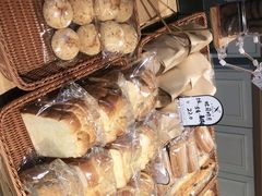 -玥儿弯弯手作烘焙(中海国际社区御城店)