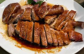 Signature Three-Cup Duck