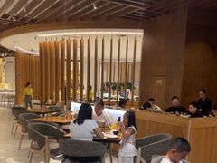 -亚特兰蒂斯-番红花海鲜自助餐厅·鲜活海鲜·小火锅