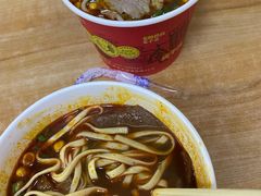 -江三王记牛杂馆(总店)