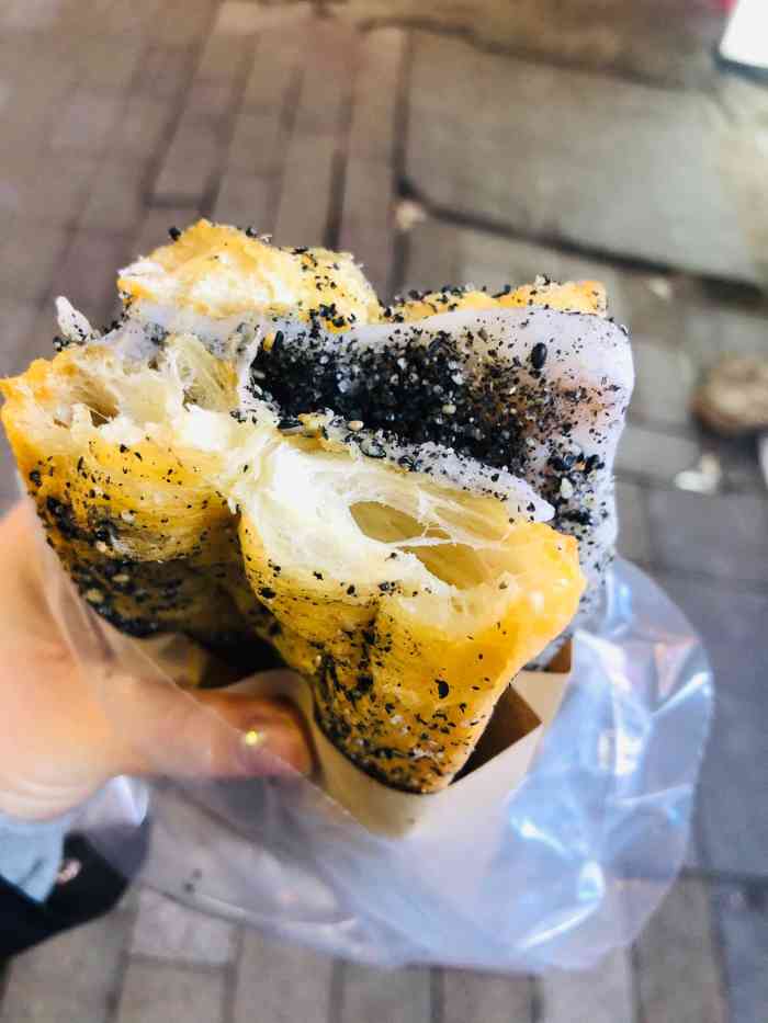 记亦抄纸巷·油条包麻糍(包河万达店)-"最近天气不错去逛包河万达