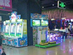 -奇奇乐园(上海仲盛世界商城店)