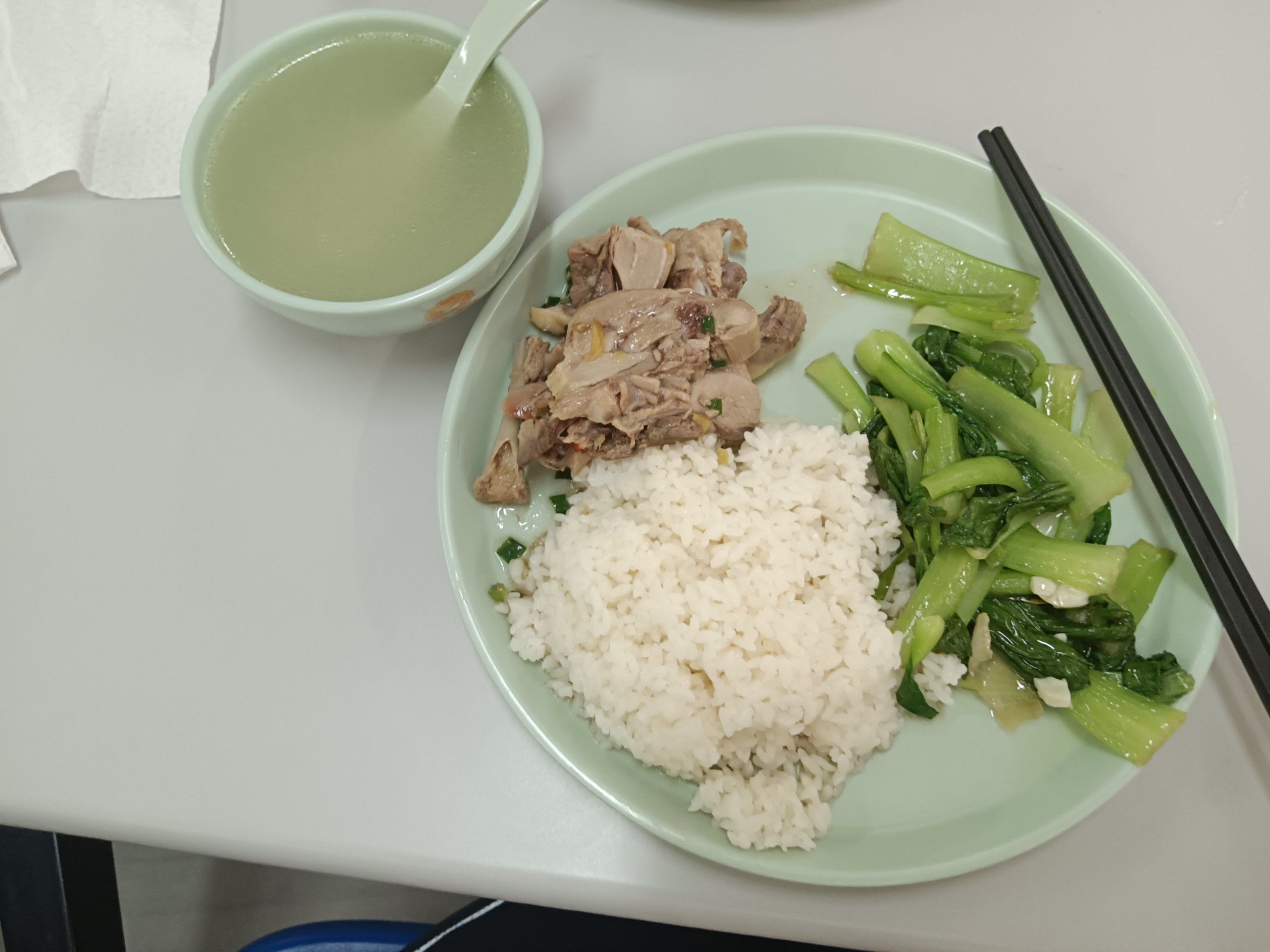 0元玩转这座城
九月份的开学季又到了,相信有不少同学都开学了,我