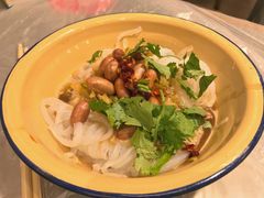 刮凉粉-东排食堂长沙小吃大排档(五一广场店)