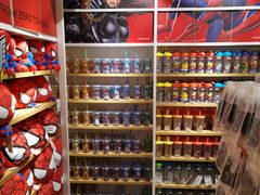 -名创优品(北京新中关购物中心地铁层店)