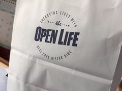 -The open life(万象城店)
