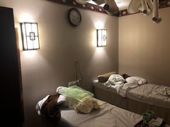 -裕和堂中医推拿艾灸(太古汇臻品店)