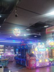 -菲菲羊乐园(临平银泰城店)