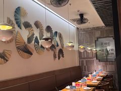 -爱碗亭·鲜炒湖南菜(壹城中心店)