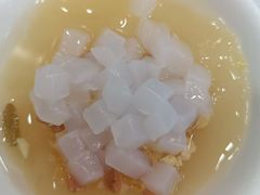 -鲁员外地锅鸡地锅鱼(古墩路店)