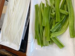 -楼外楼大刀肉传统火锅居(幸福街店)