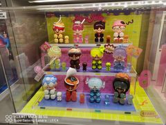 -泡泡玛特POPMART(蓝色港湾店)