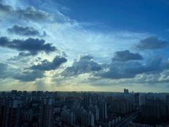 -上海龙之梦万丽酒店