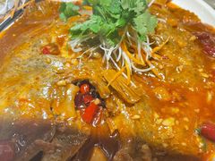 -小鱼儿海鲜港(新村十区店)