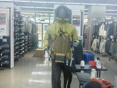 -迪卡侬(大英山店)
