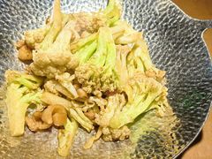 -新发现(宝山龙湖店)