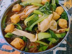 秘制老式麻辣烫-范老二肉串饺子馆(中街店)