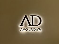 -Amo la Diva造型