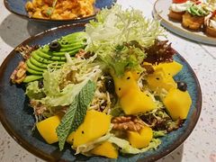 牛油果芒果沙拉-BE BRIGHT KITCHEN(正佳广场店)