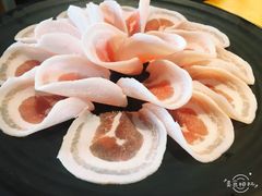 薄切五花肉-唯成•韩国炭火烤肉 유성고기