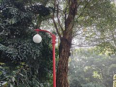 -烈士陵园(地铁站)