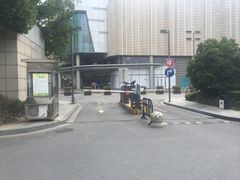 -万象城-停车场