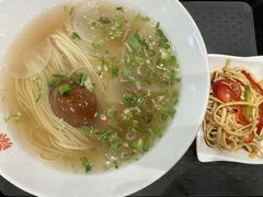 -鼎义丰功夫面(星光大道店)