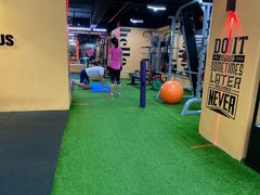 -GYMPLUS智能健身(中山北路店)