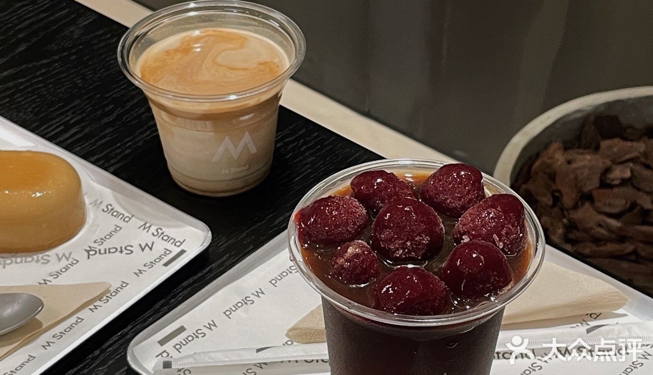 深圳新店｜冰美式天花板🍓炫一杯莓果冰球