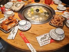 -山河屯铁锅炖鲜鹅·东北菜(开发区一店)