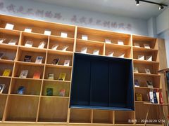 -大地院线珠江摩尔店(CL全景超级影院)