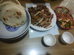 -天发芽·何记葫芦头泡馍·老字号(小南门店)