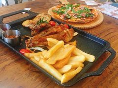 -灵意咖啡·西班牙美食(汕头金平万达广场店)