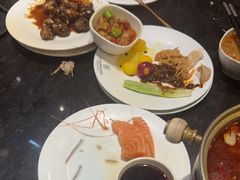 -川骄海鲜自助(王府井奥莱UP TOWN店原世界之花店)