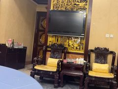 -皇宫大酒店
