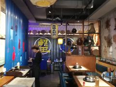 大堂-船梆煮•蒸汽海鲜·炉火烤肉(五四广场店)