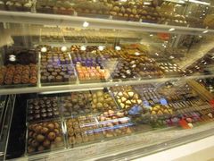 -泰康食品(南京东路店)